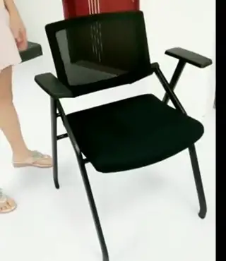 binance培训椅视频展示